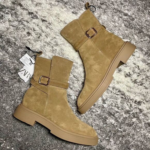 NWT Zara Fleece Lined Split Leather Boots - Picture 1 of 8